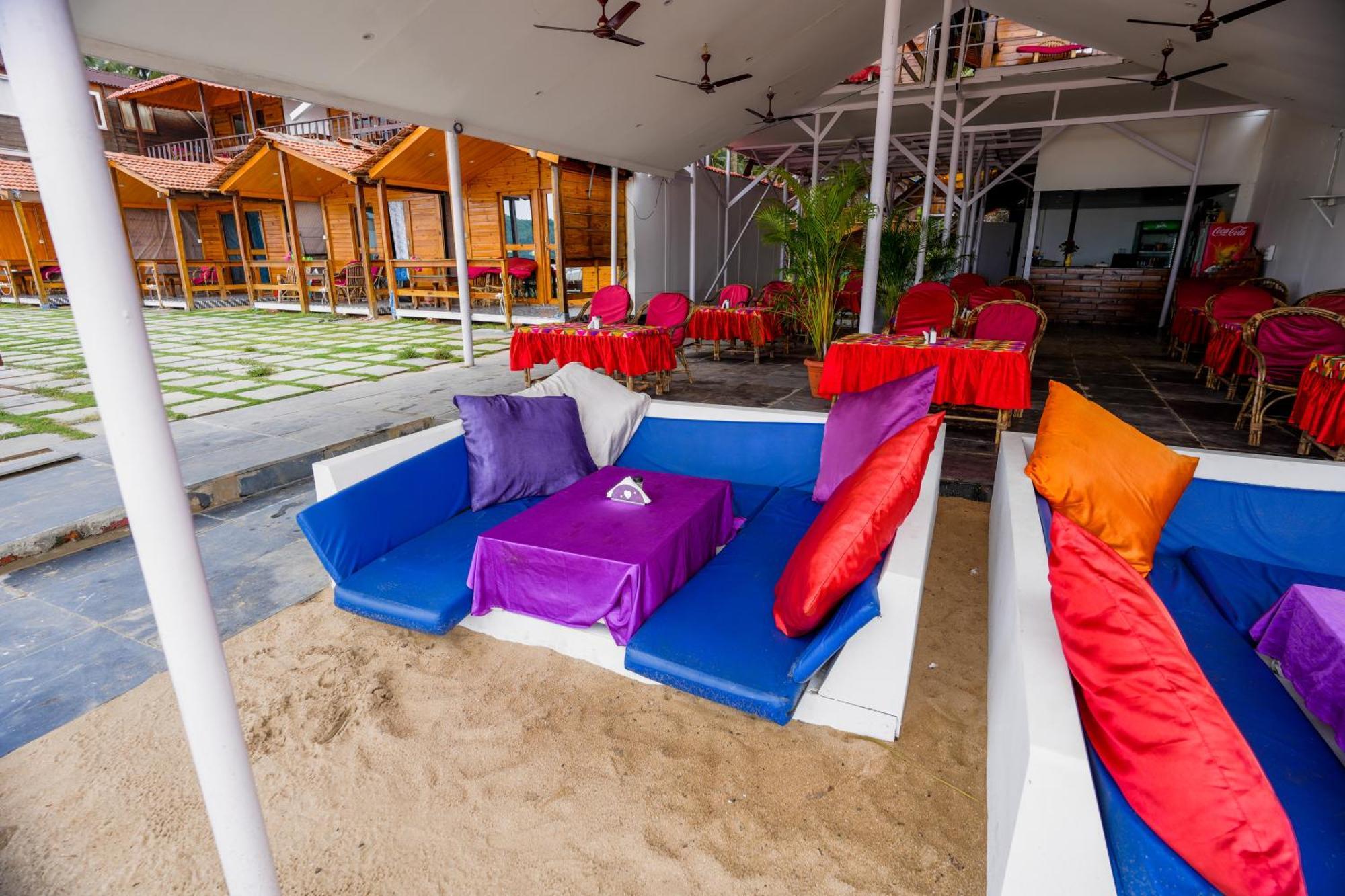 Om Sai Beach Resort Agonda Zewnętrze zdjęcie